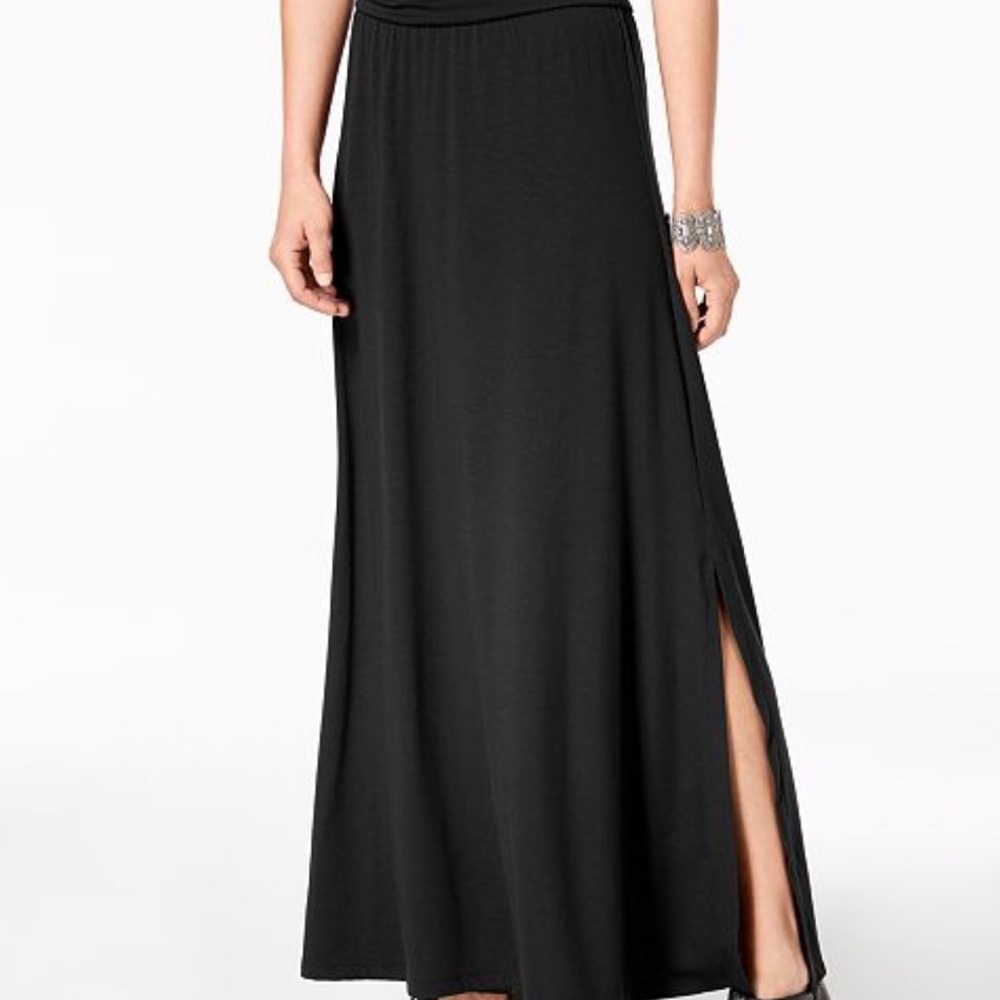 Black Maxi skirt